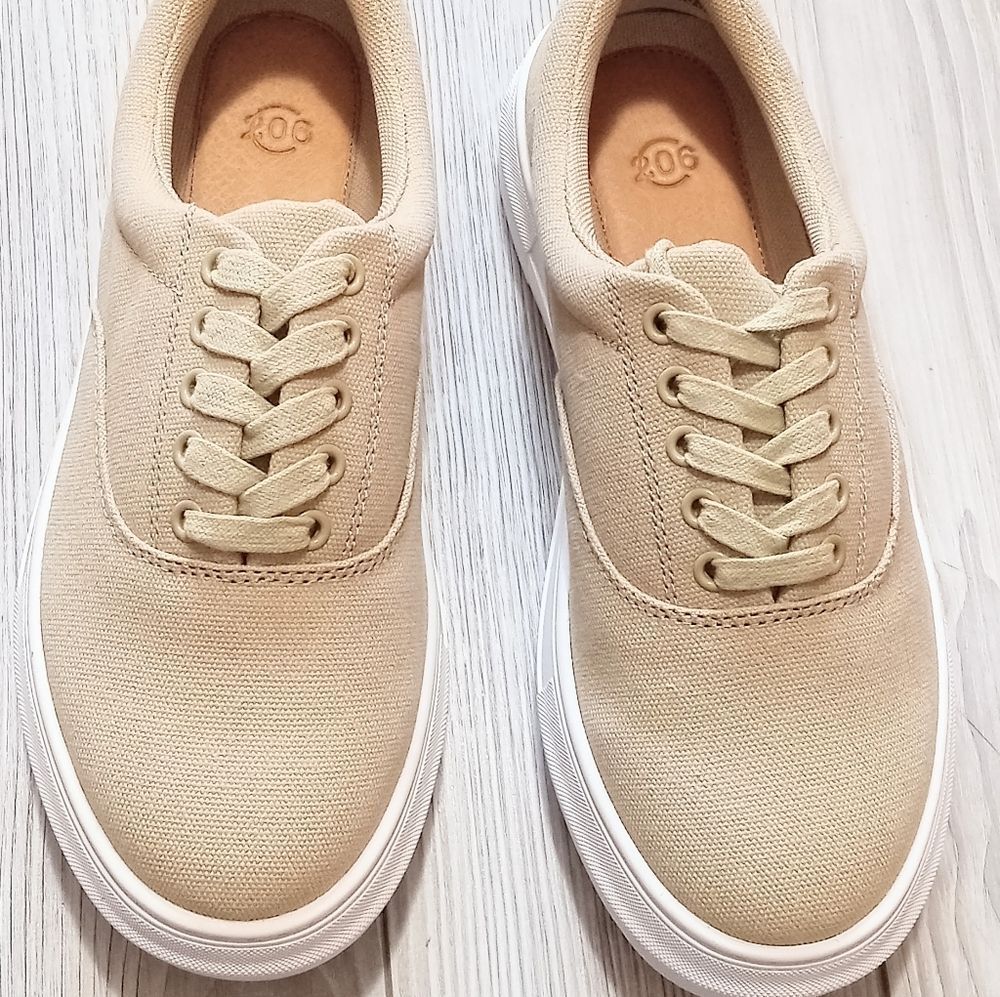(35-4394) 206 Collective Men's Sneaker Sz 8.5